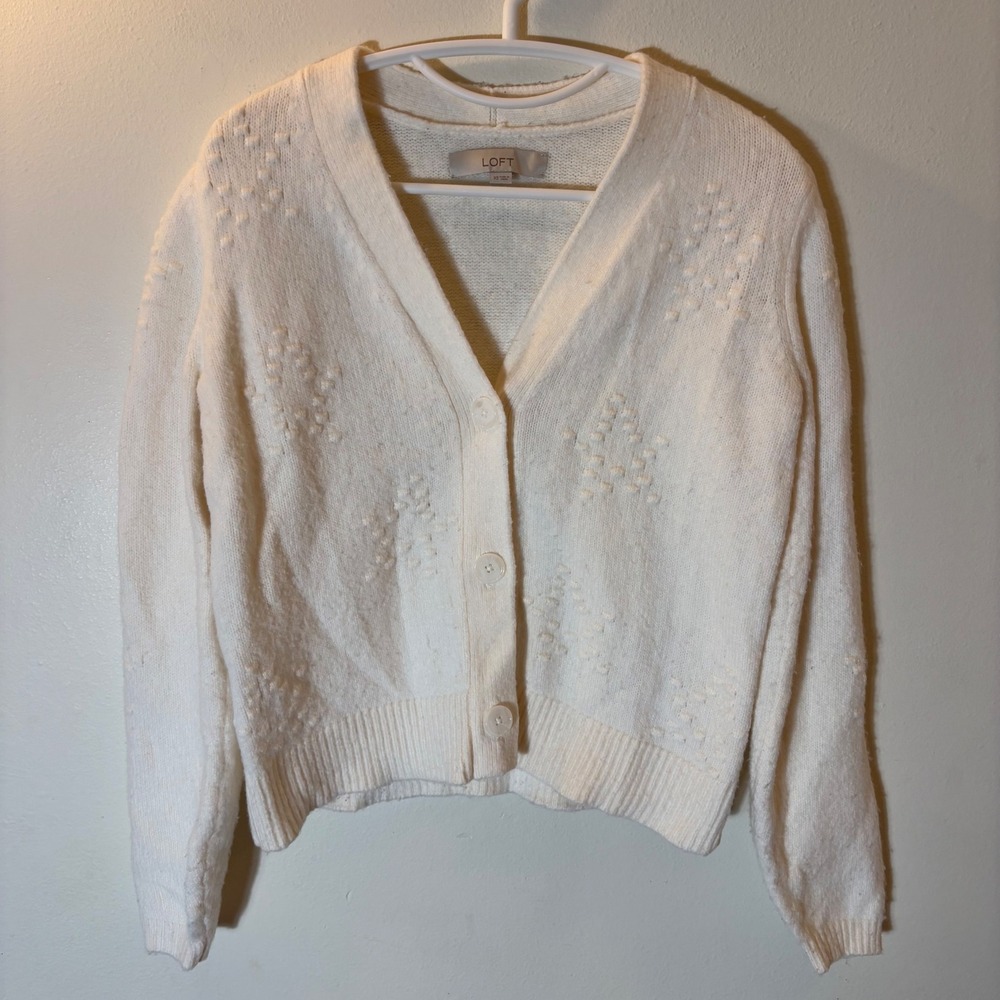 LOFT Bobble Knit Star Cardigan Womens XS Ivory White V-Neck Button Front Sweater